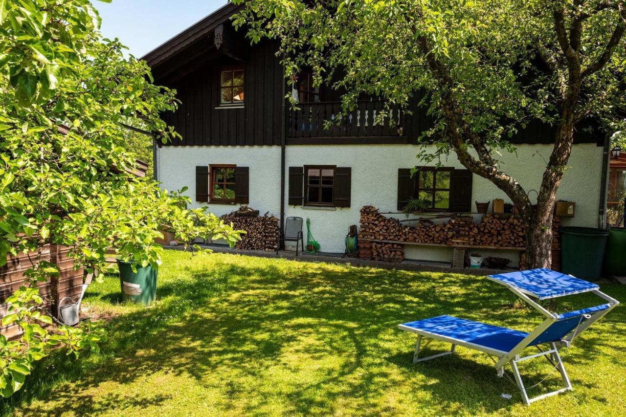 Ferienwohnungen Hoetzelsperger Prien am Chiemsee Exterior photo